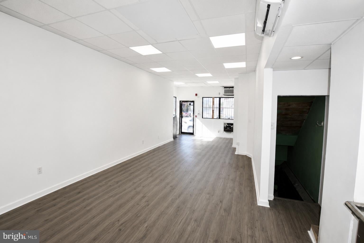 2747 S 7TH STREET