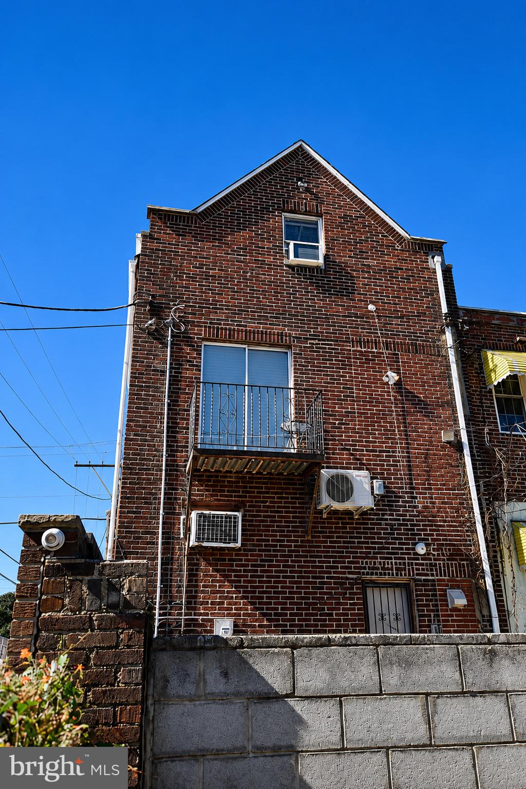 2747 S 7TH STREET