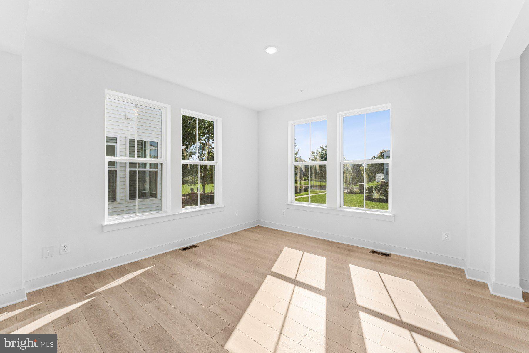 2724 PAVILION LANE LOT29