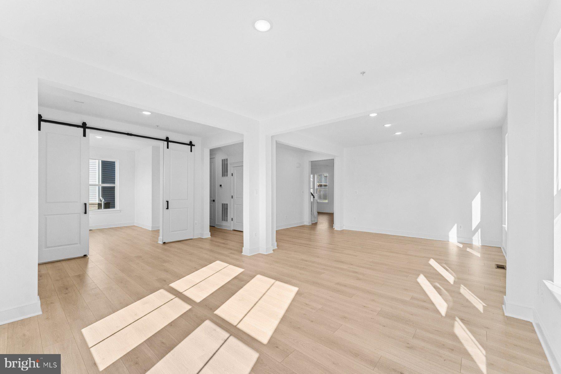 2724 PAVILION LANE LOT29