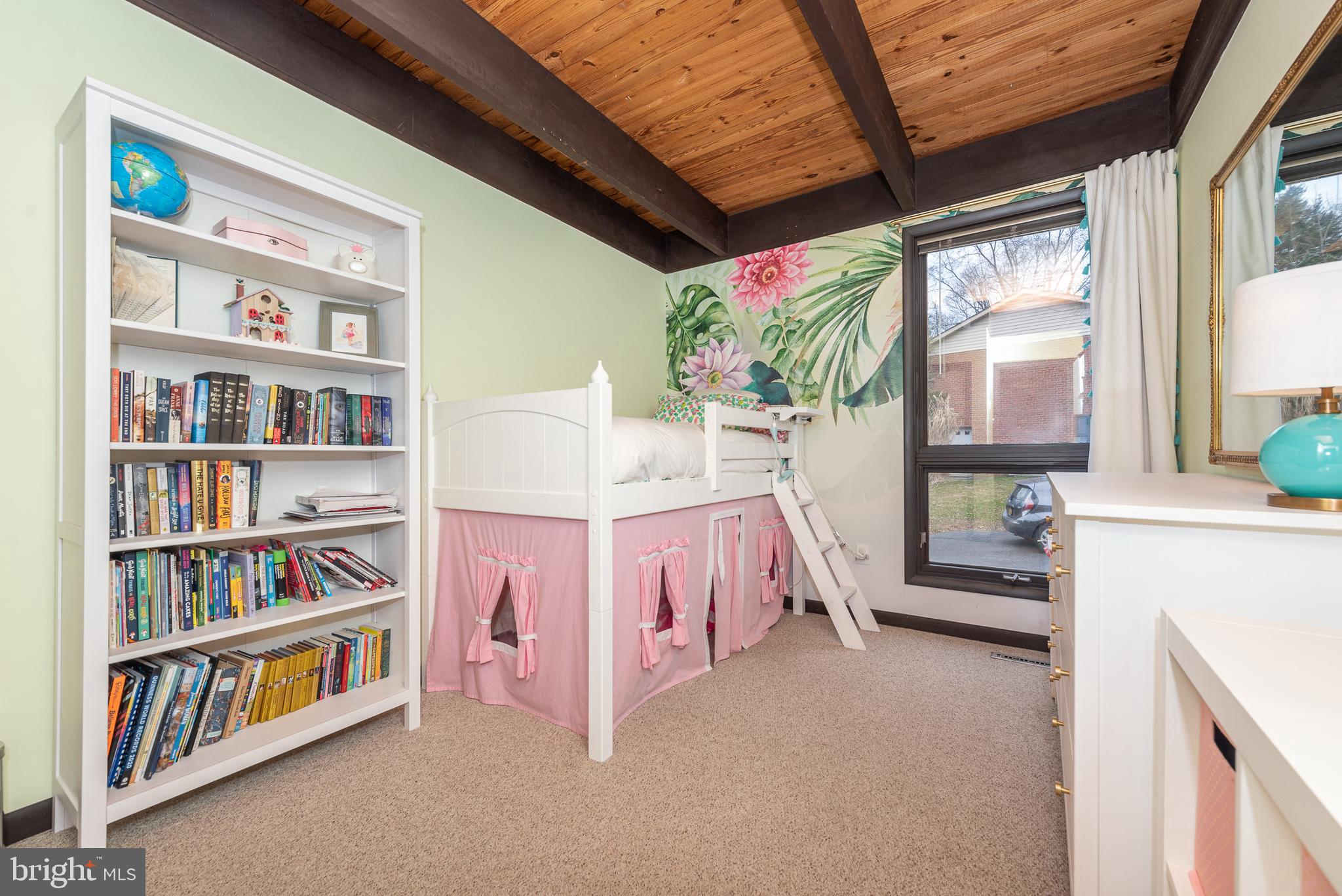 SUMMER HILL - Residential