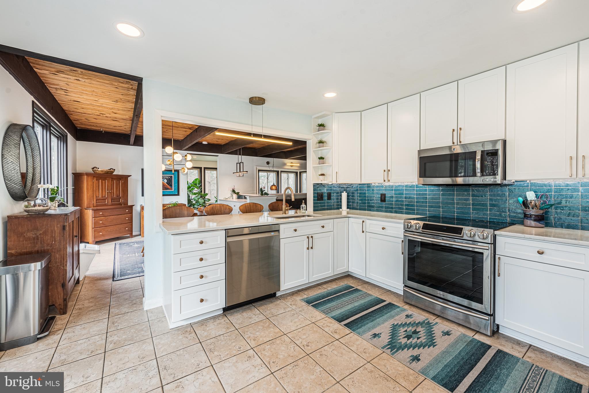 SUMMER HILL - Residential