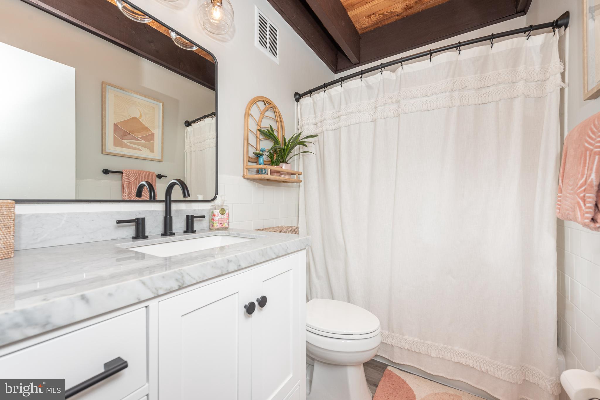 SUMMER HILL - Residential