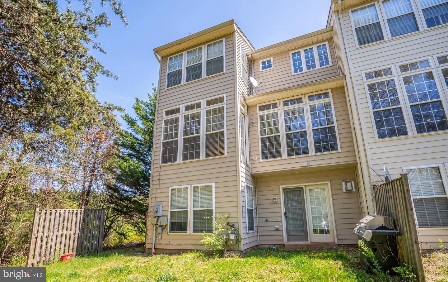 DENTON TERRACE - Residential Lease