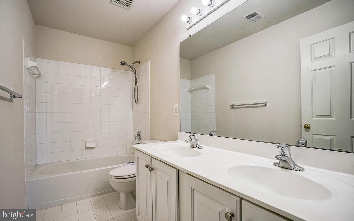 DENTON TERRACE - Residential Lease