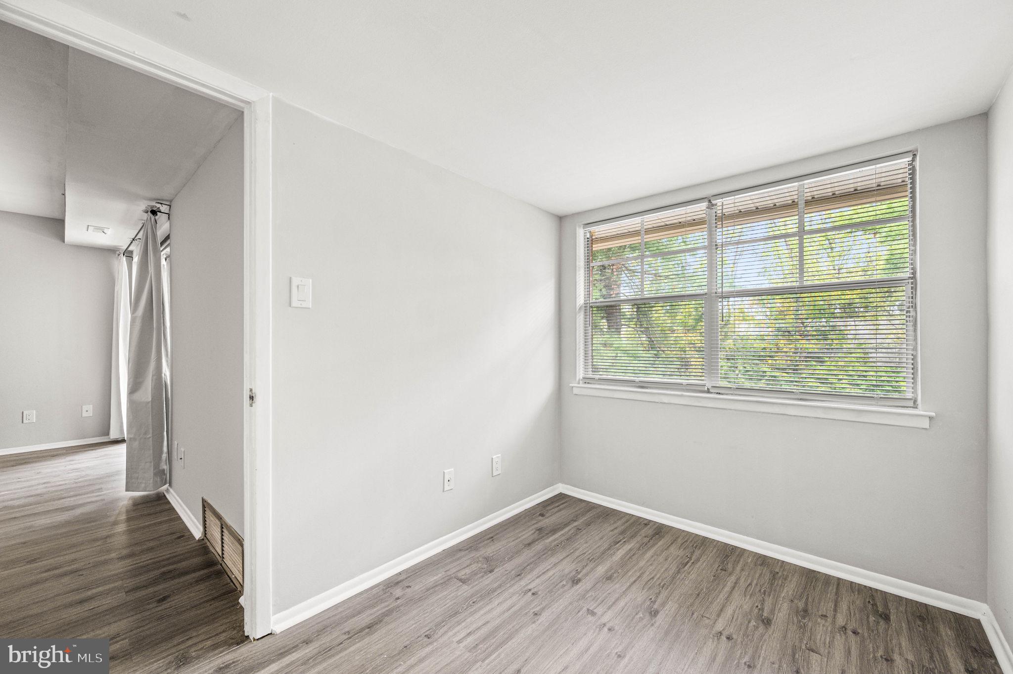 OLD FORGE CROSSING - Residential