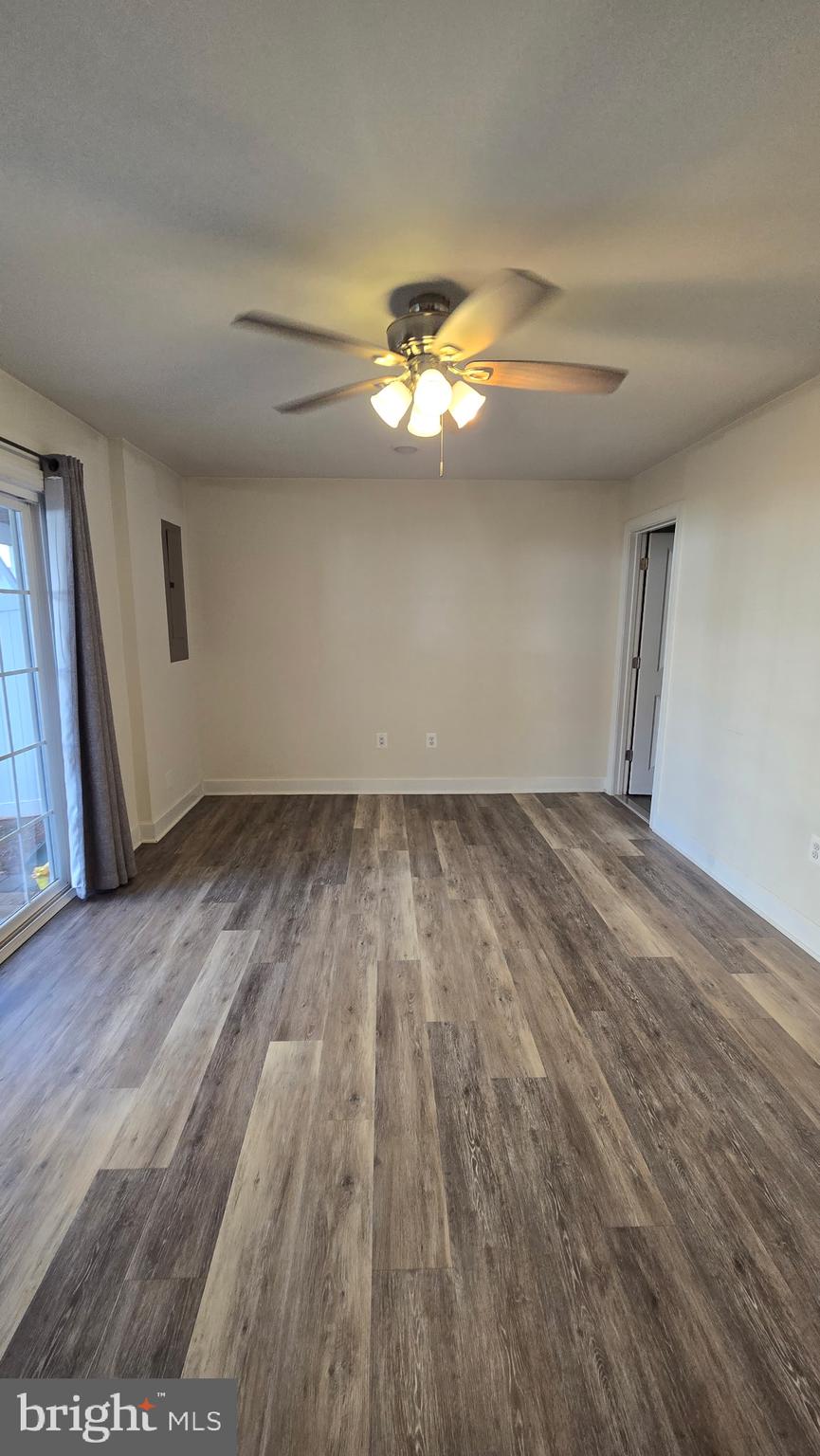 8754 ELSING GREEN DRIVE