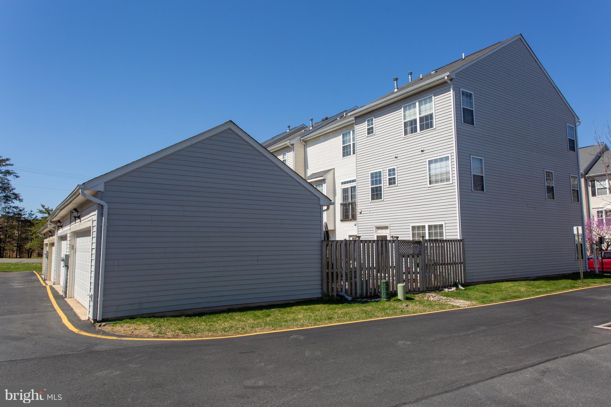 GROVEWOOD PARCEL A - Residential