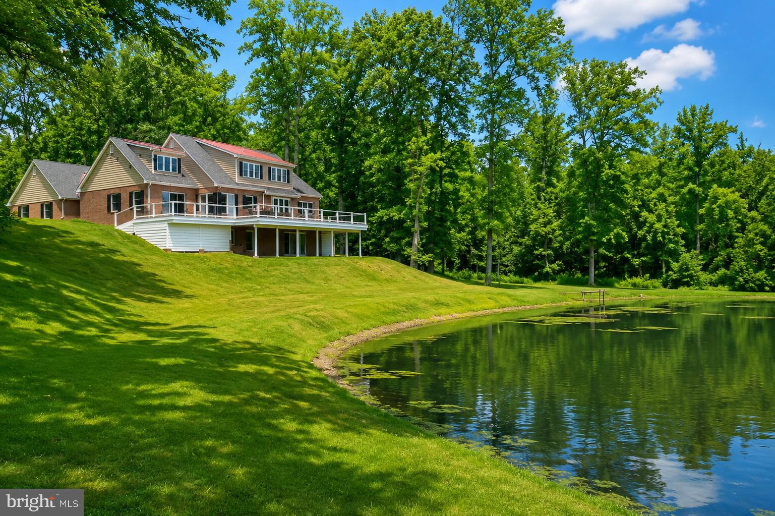 8276 BROAD NECK ROAD