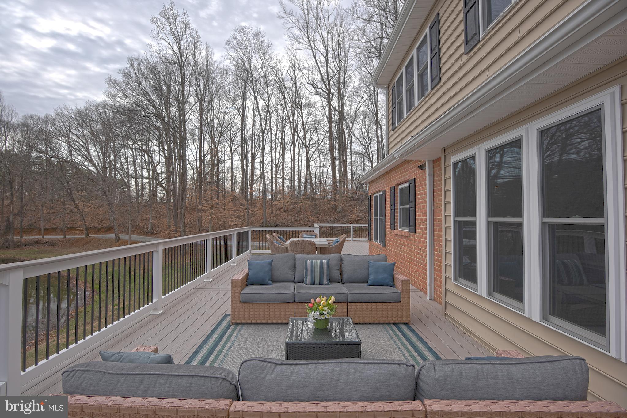 8276 BROAD NECK ROAD