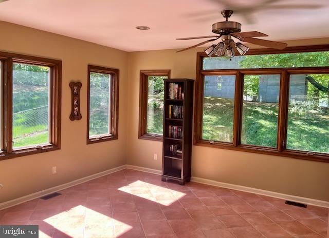 ORANGE HUNT ESTATES - Residential