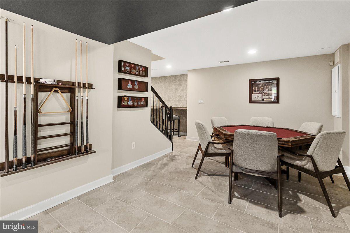 GALYN MANOR - Residential