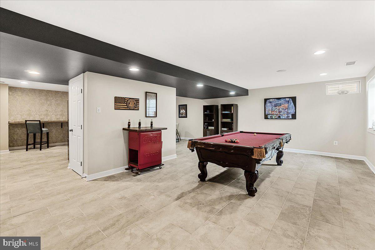 GALYN MANOR - Residential