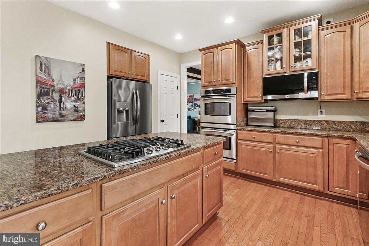 GALYN MANOR - Residential