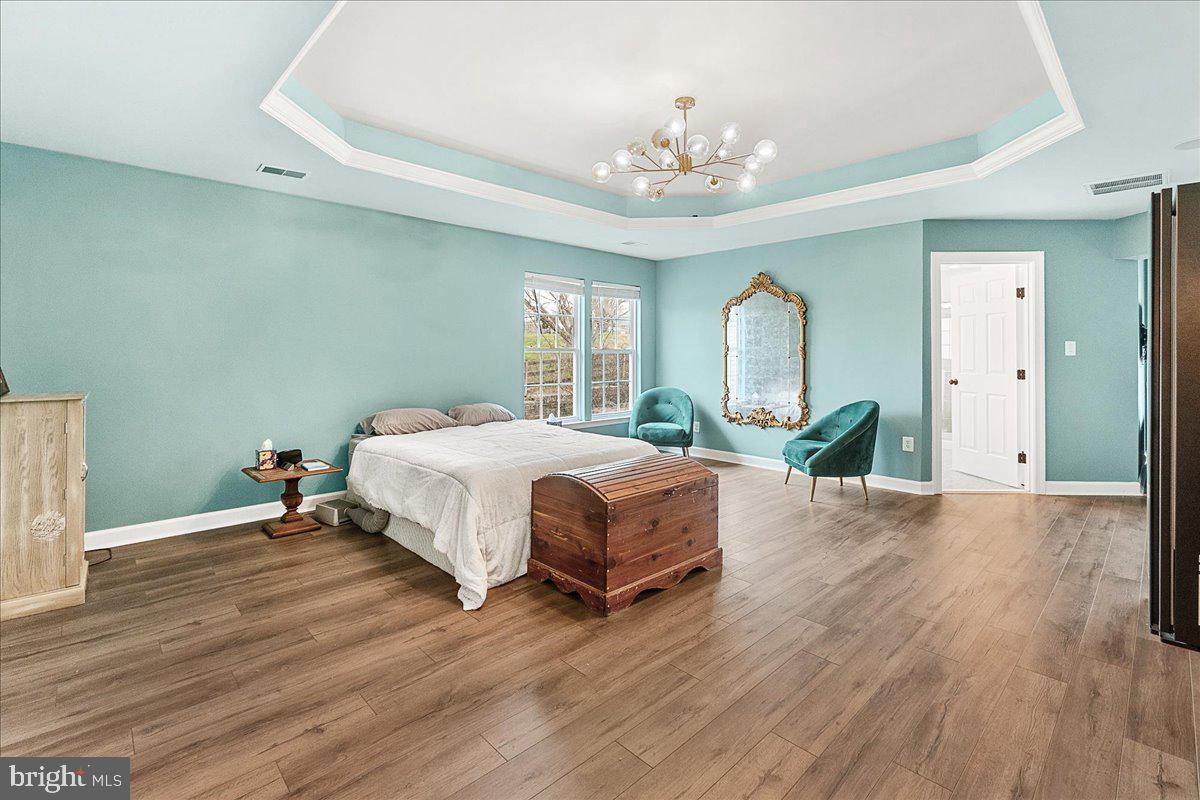 GALYN MANOR - Residential