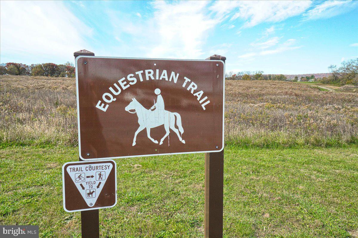 GALYN MANOR - Residential