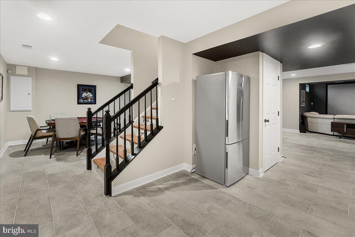 GALYN MANOR - Residential