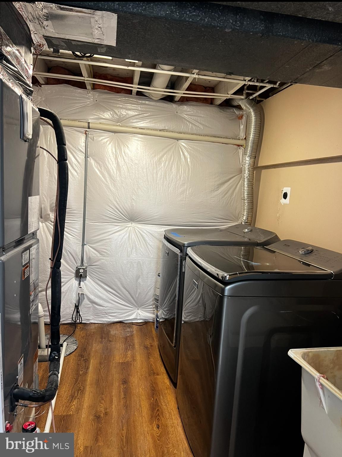 ELLICOTT MILLS - Residential Lease