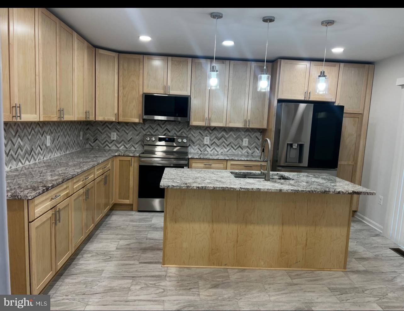 ELLICOTT MILLS - Residential Lease