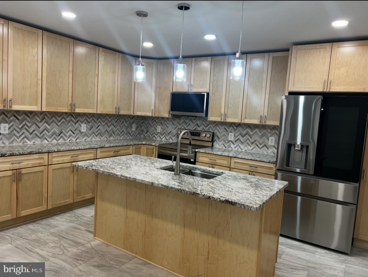 ELLICOTT MILLS - Residential Lease