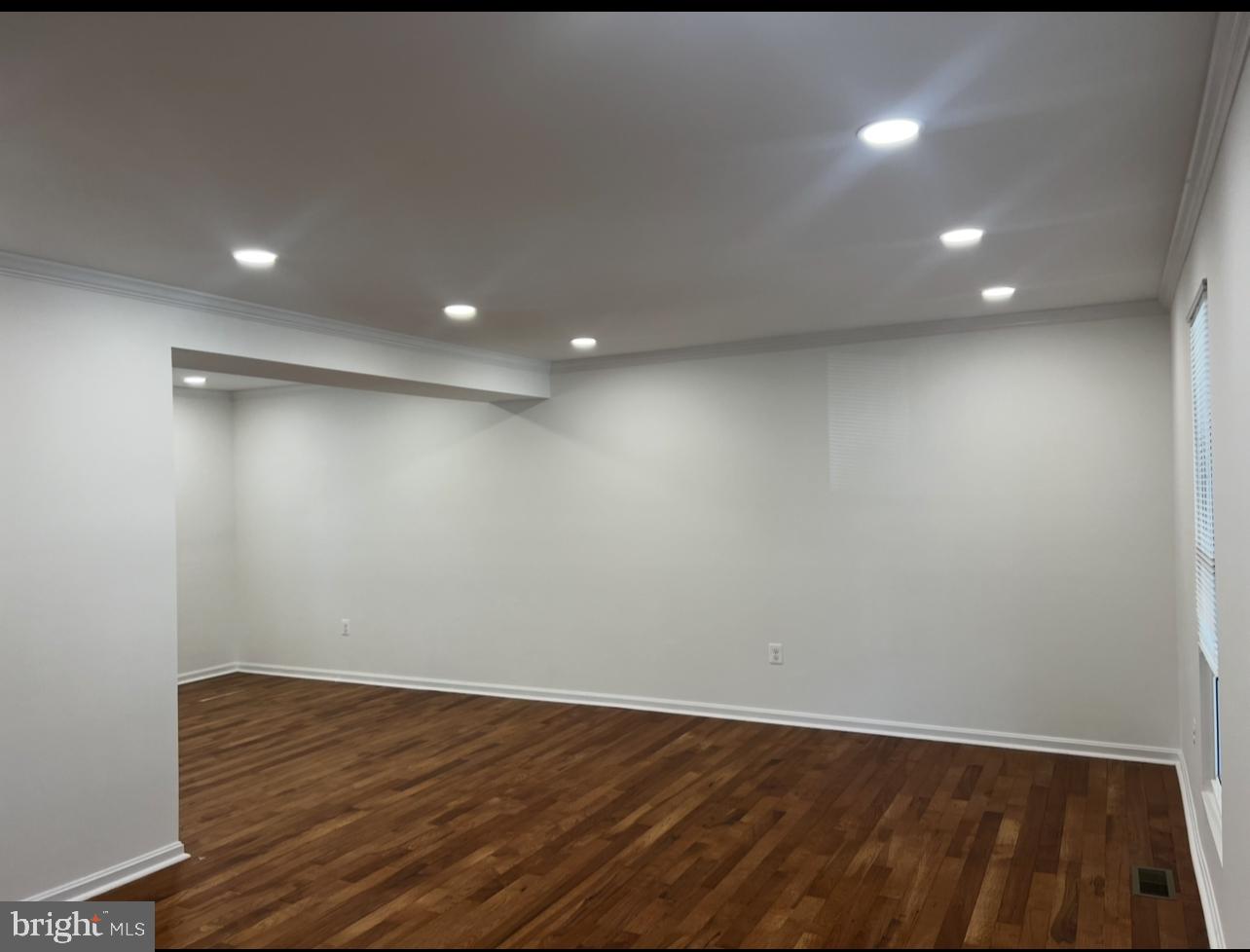 ELLICOTT MILLS - Residential Lease