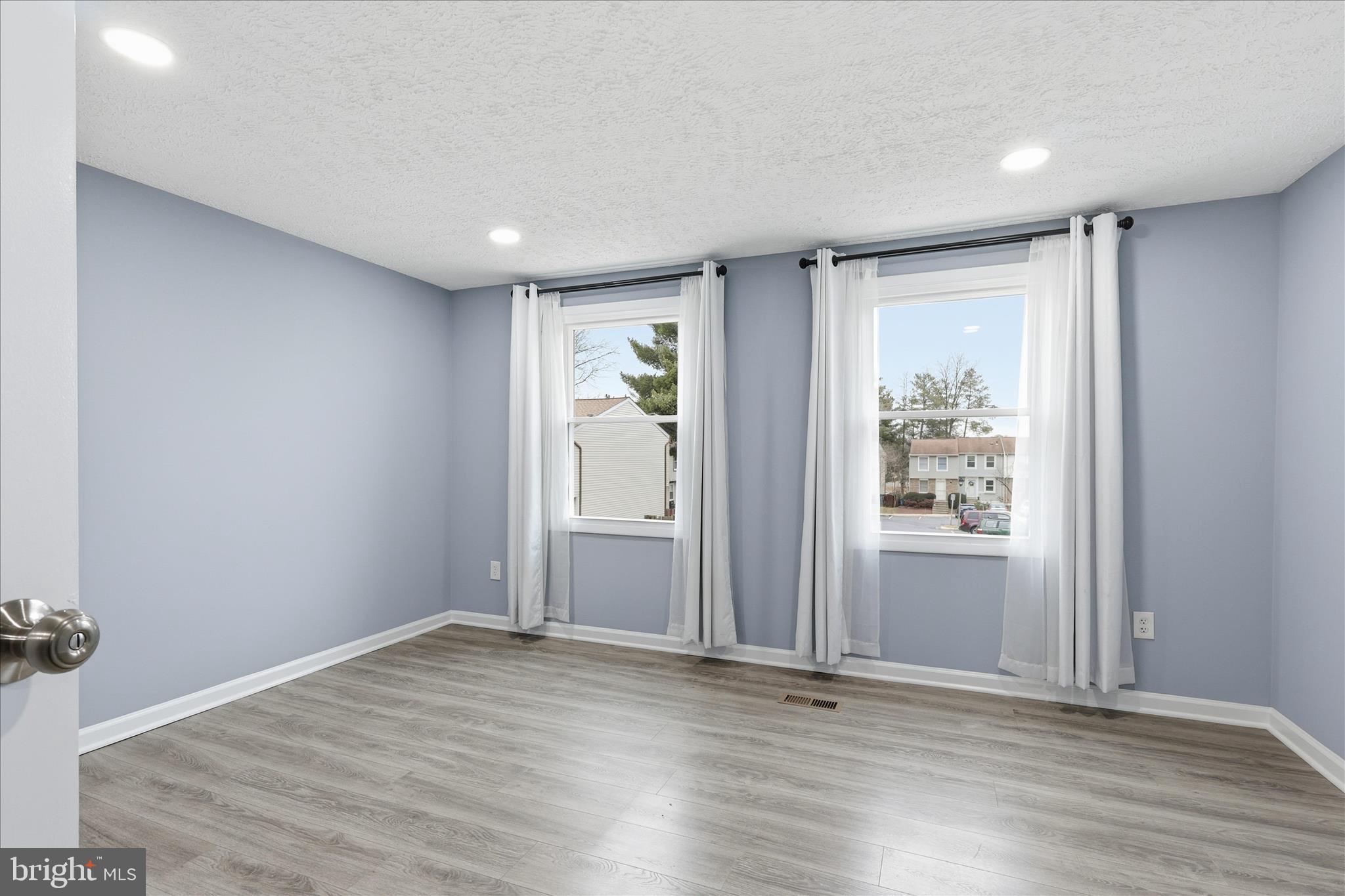 SUGARLAND RUN - Residential