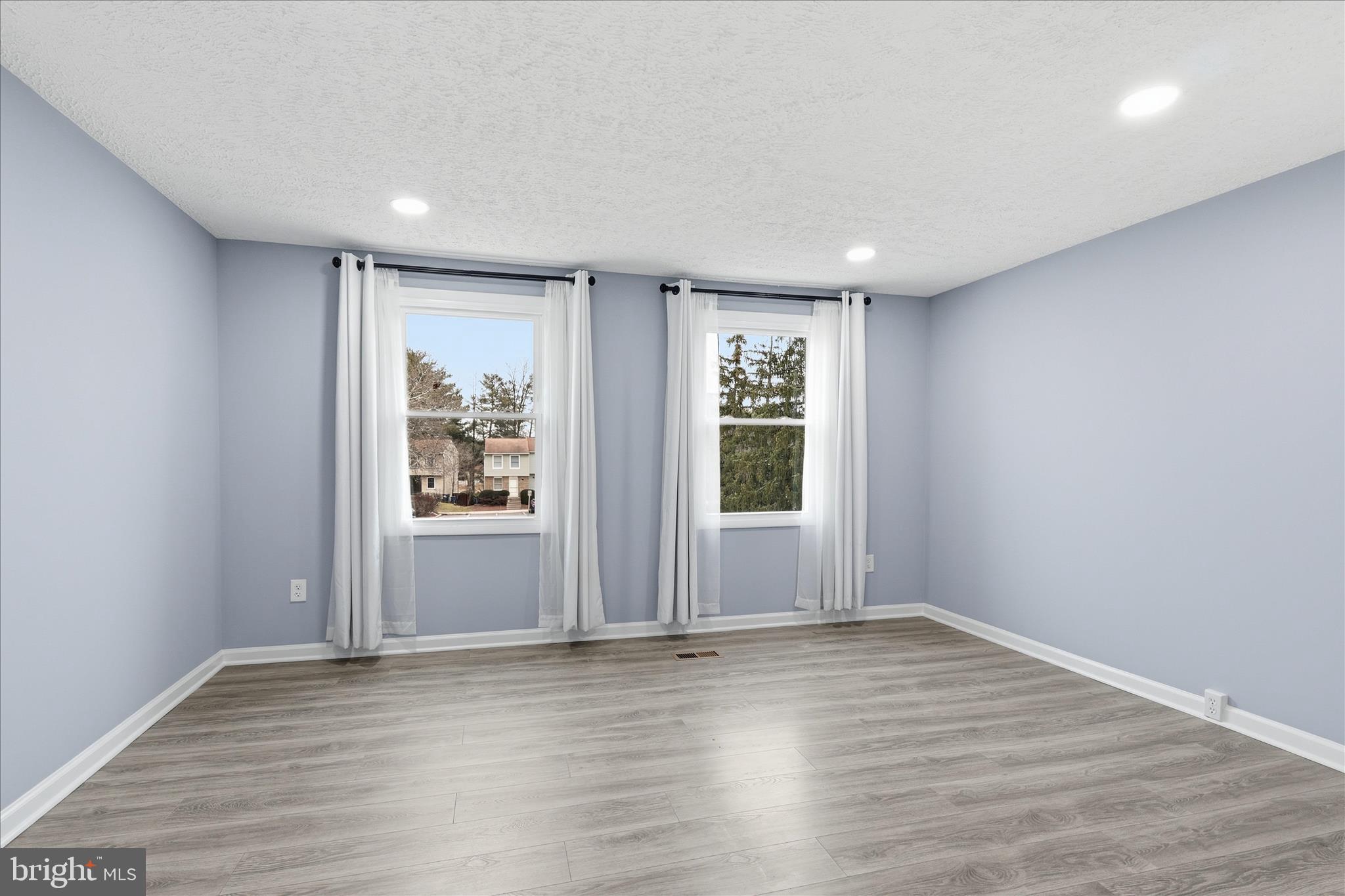 SUGARLAND RUN - Residential