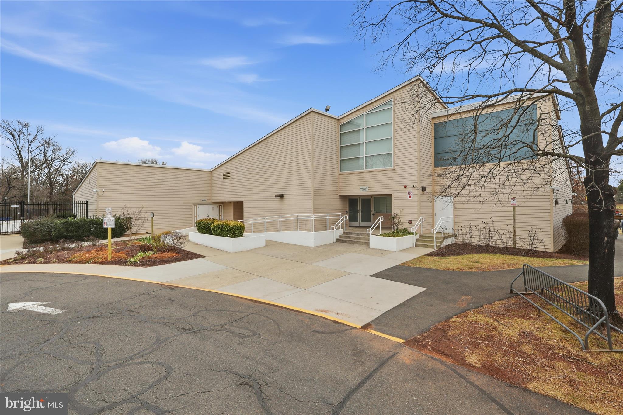 SUGARLAND RUN - Residential