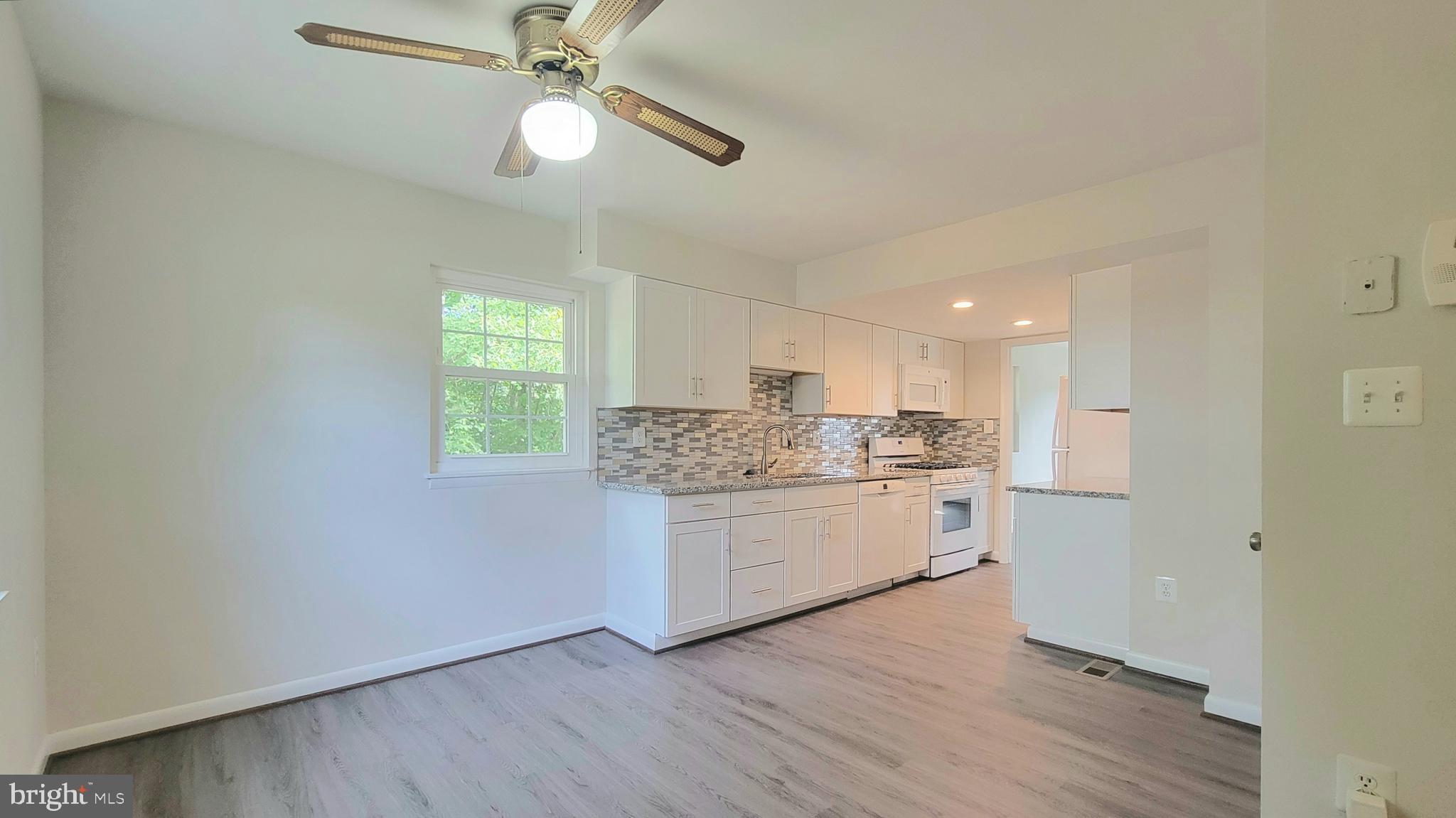 DALE CITY - Residential Lease