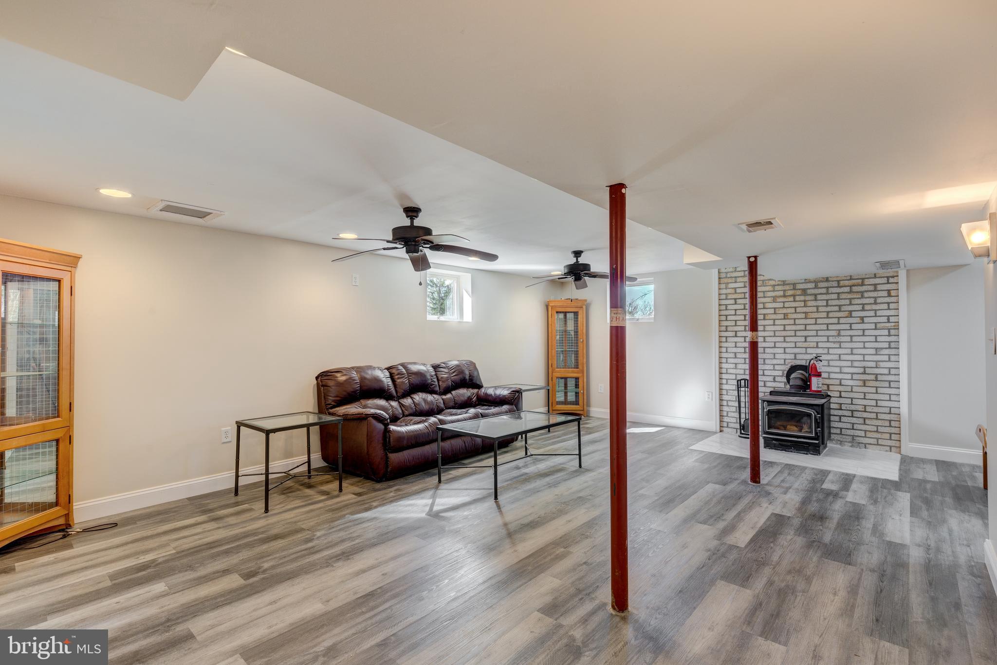 BOLLINGER ESTATES - Residential