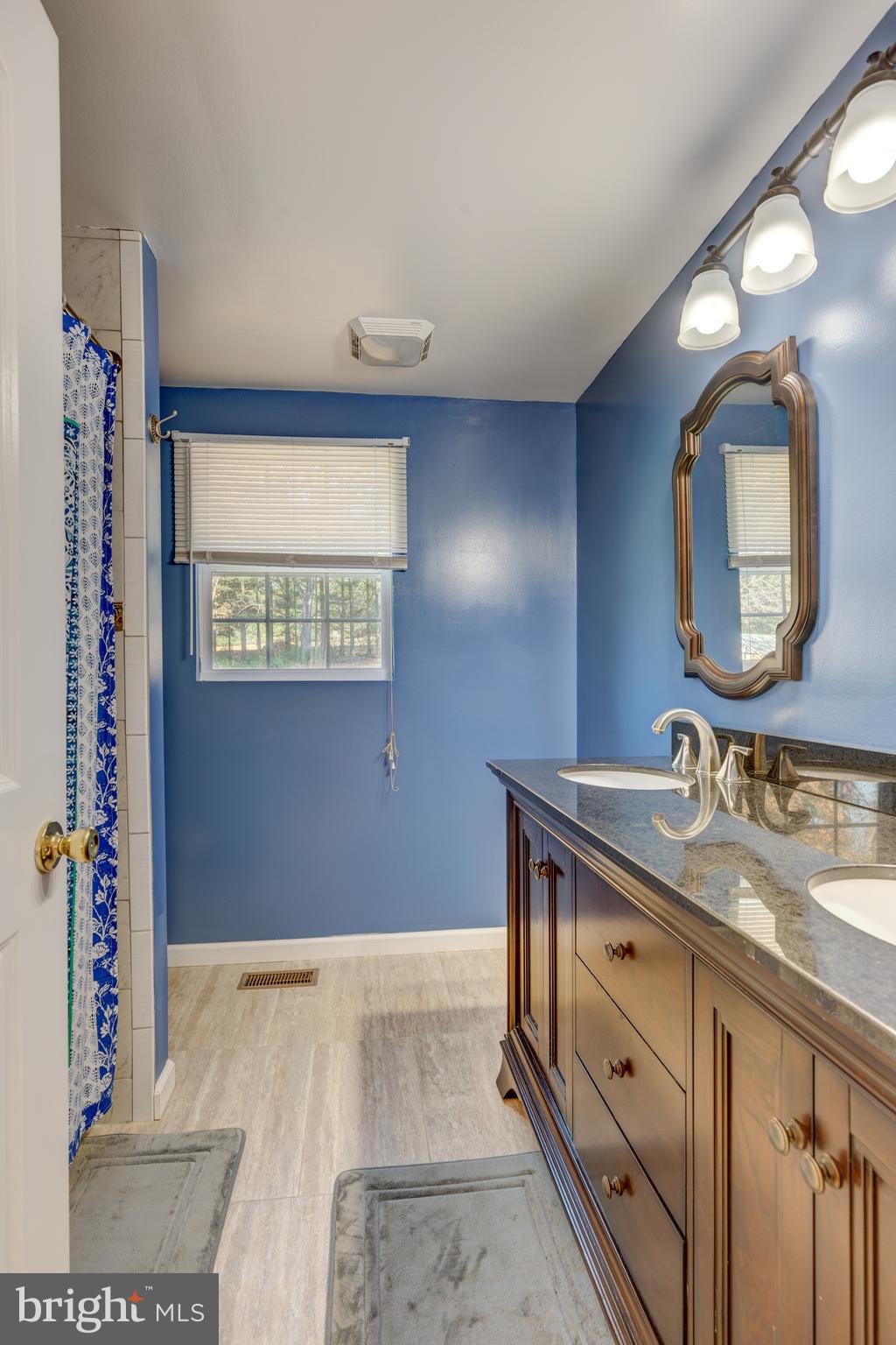 BOLLINGER ESTATES - Residential