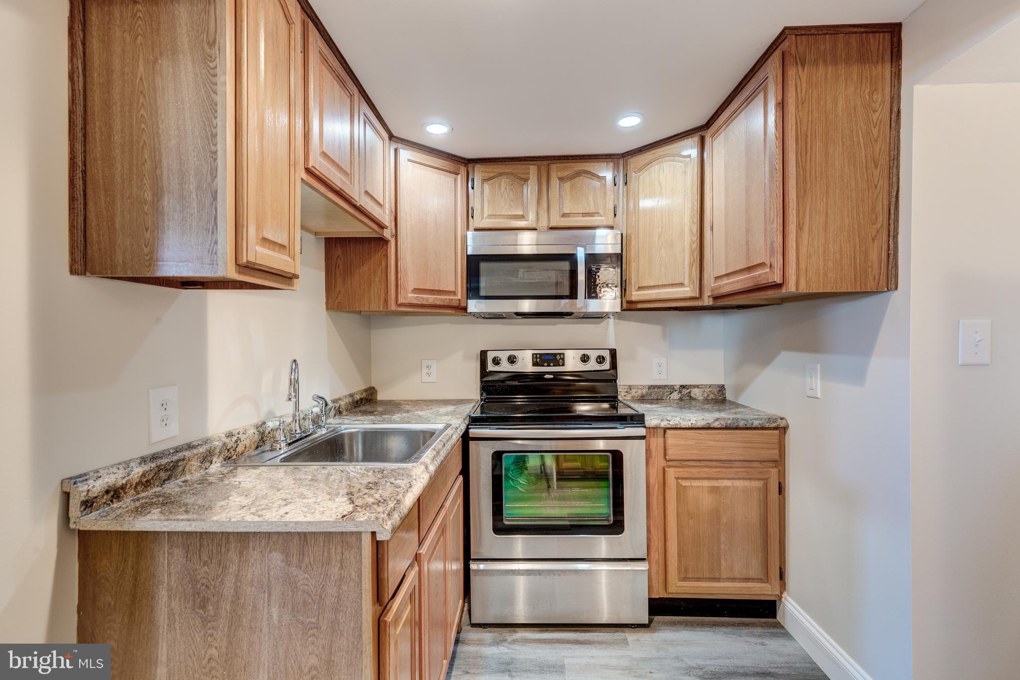 BOLLINGER ESTATES - Residential