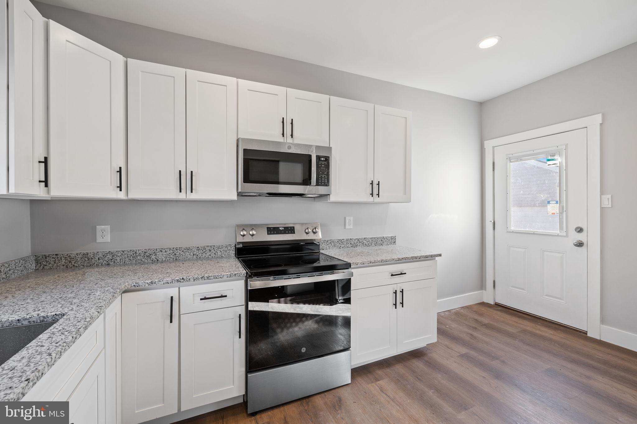 WINCHESTER CITY - Residential