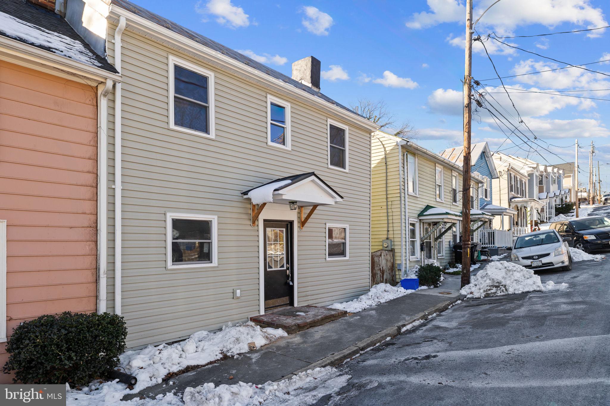 WINCHESTER CITY - Residential