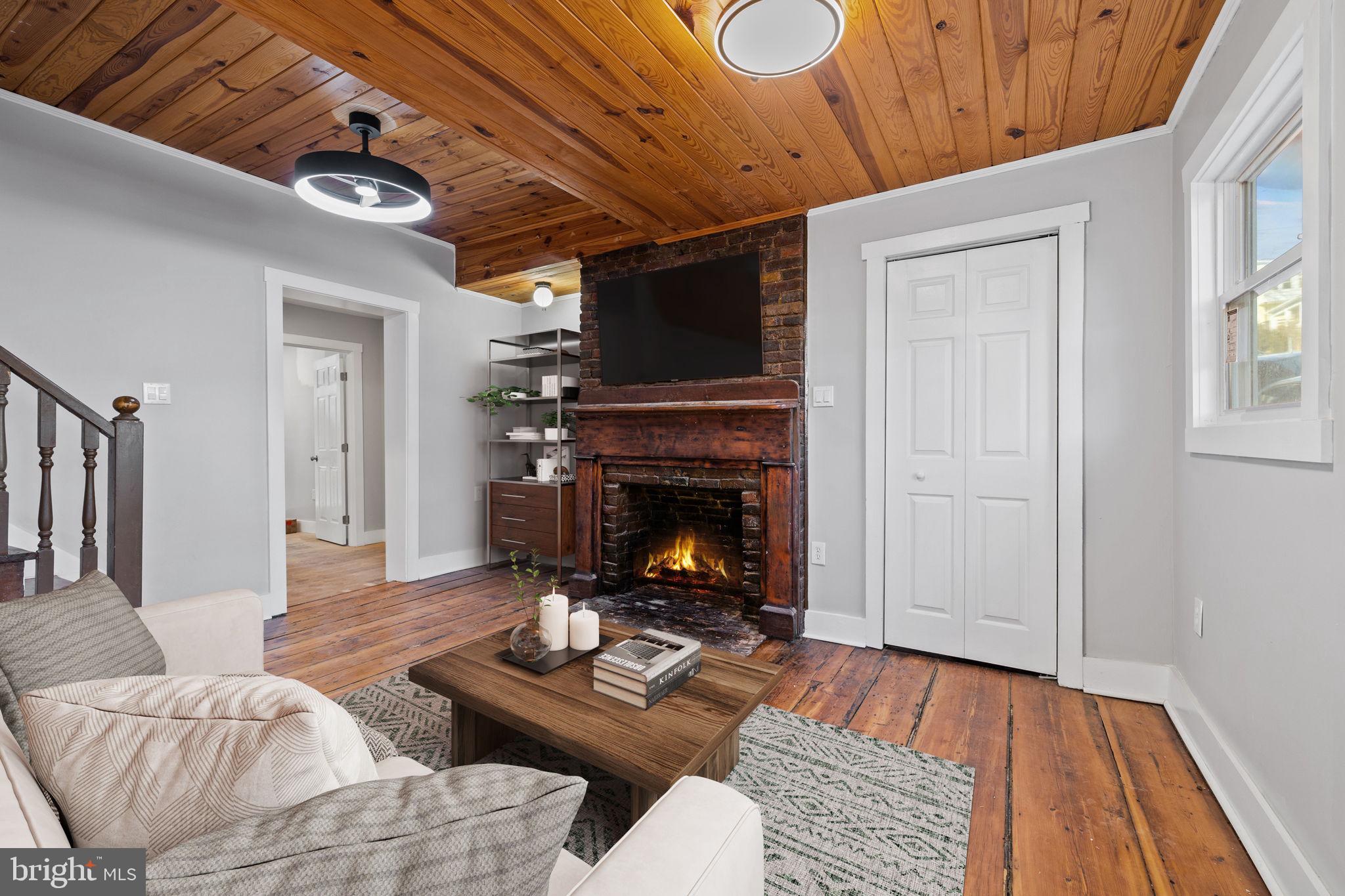 WINCHESTER CITY - Residential