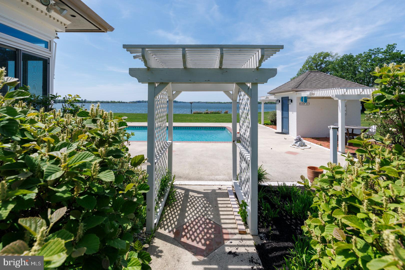 PRESQUILE - Residential