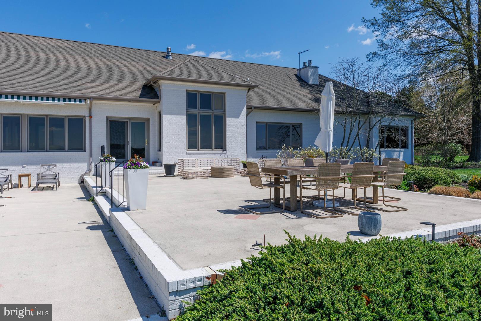 PRESQUILE - Residential