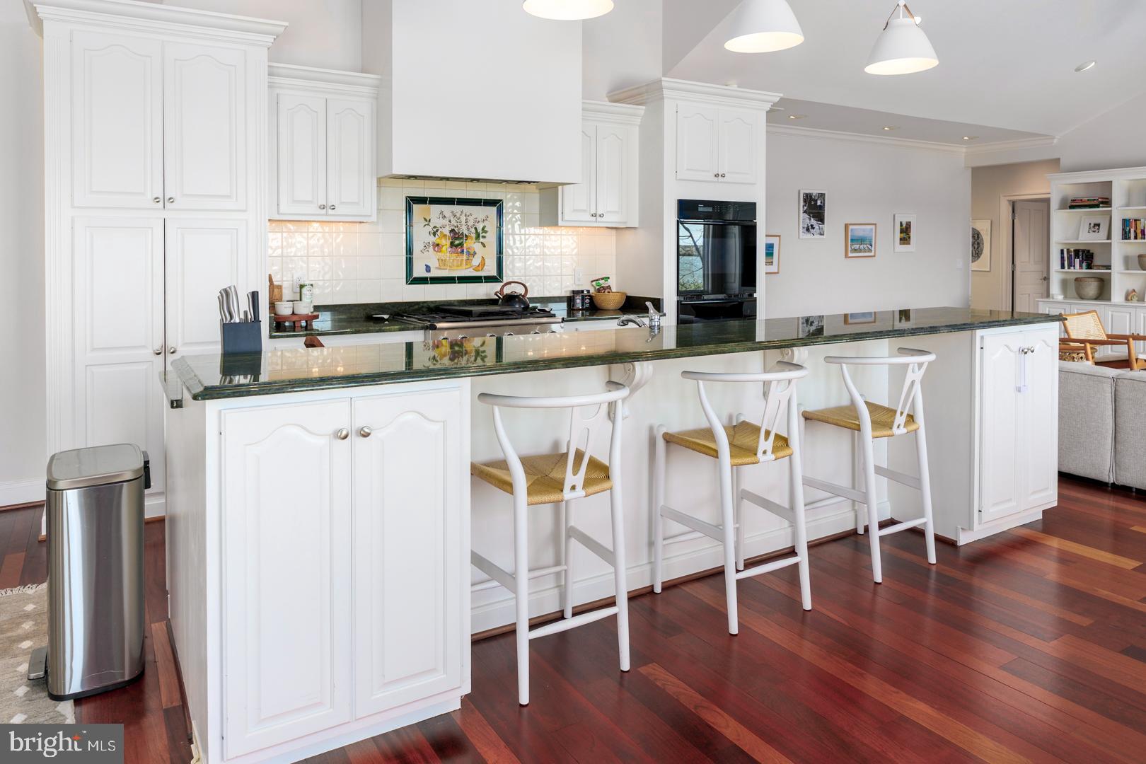 PRESQUILE - Residential