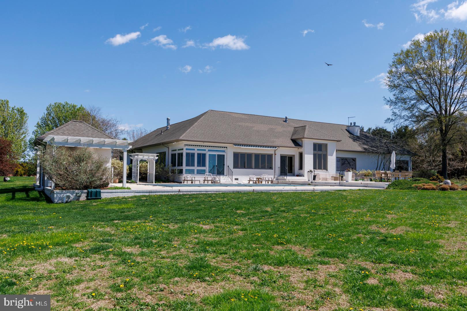 PRESQUILE - Residential