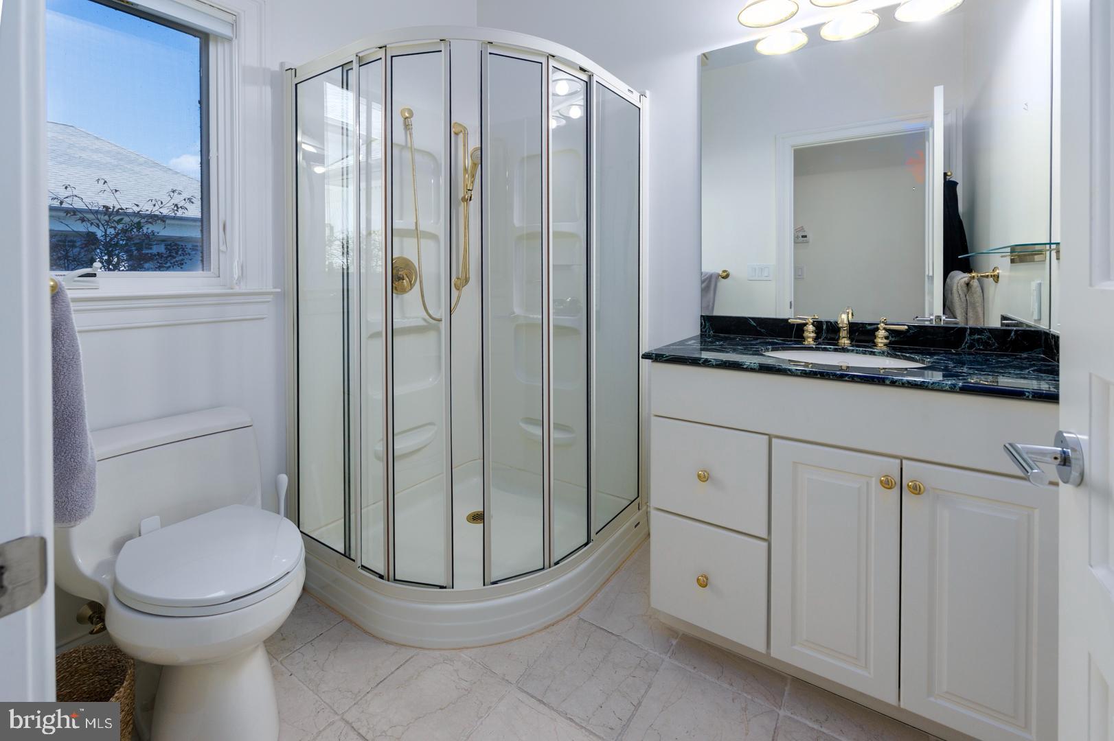 PRESQUILE - Residential