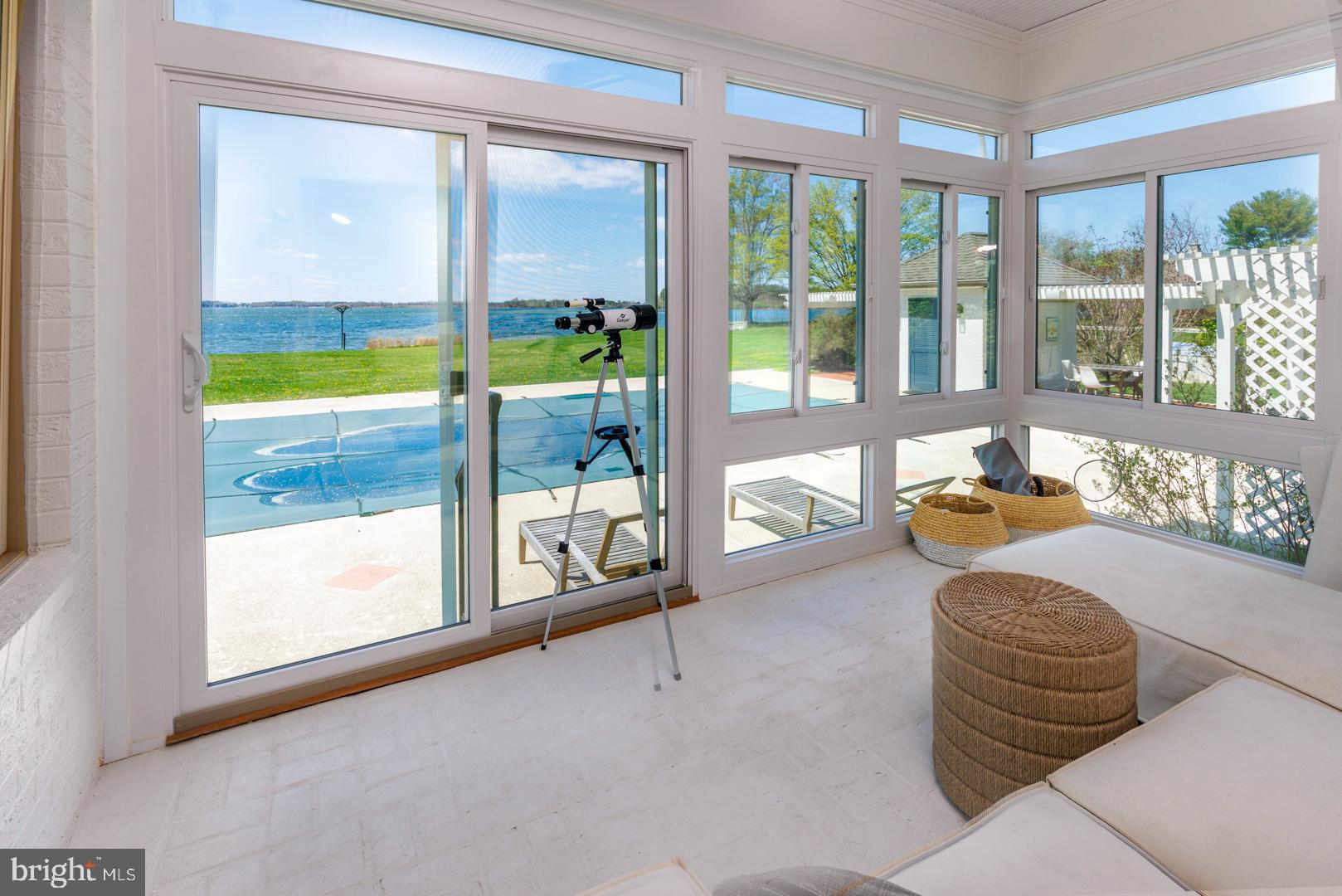 PRESQUILE - Residential