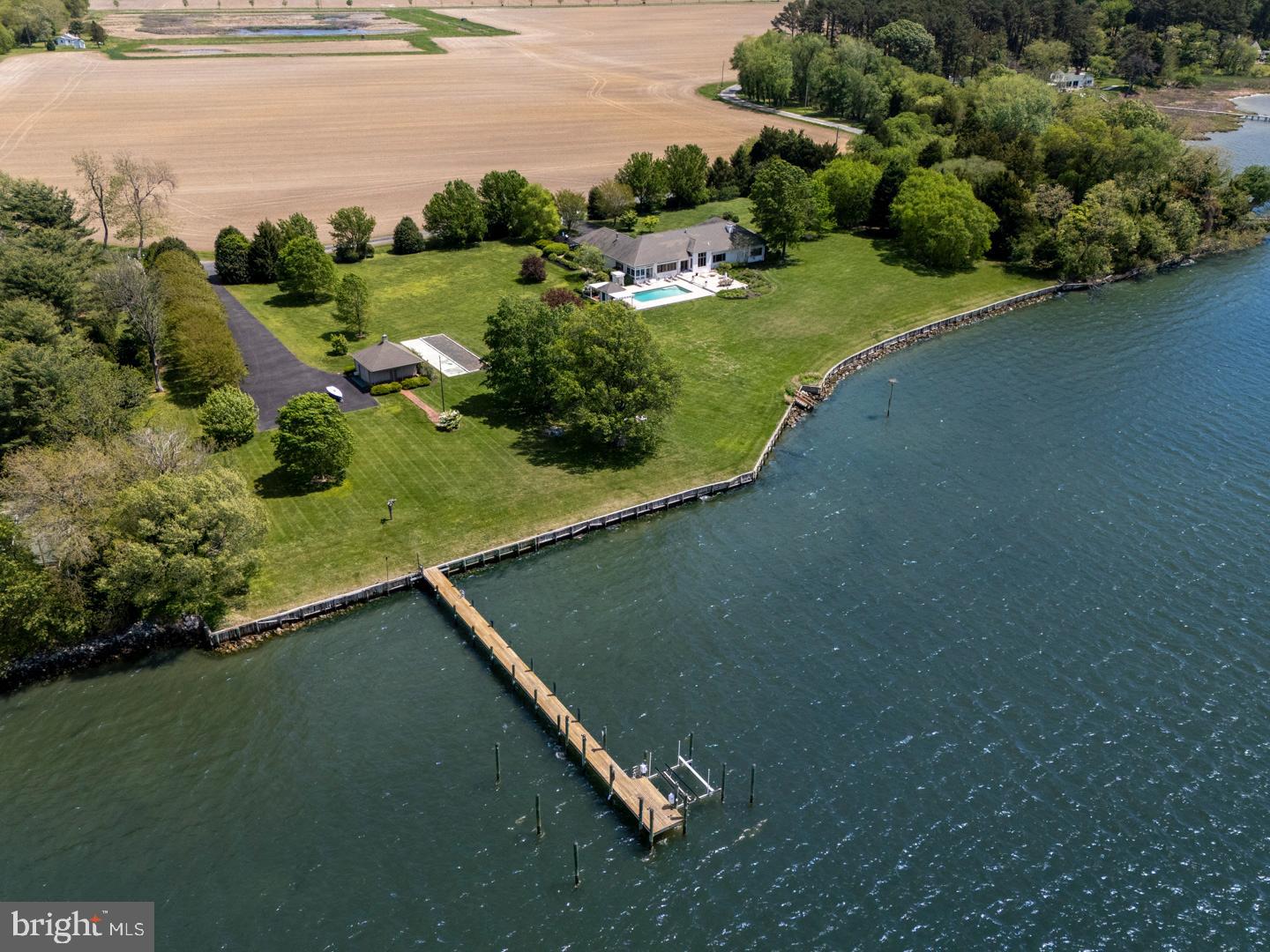 PRESQUILE - Residential