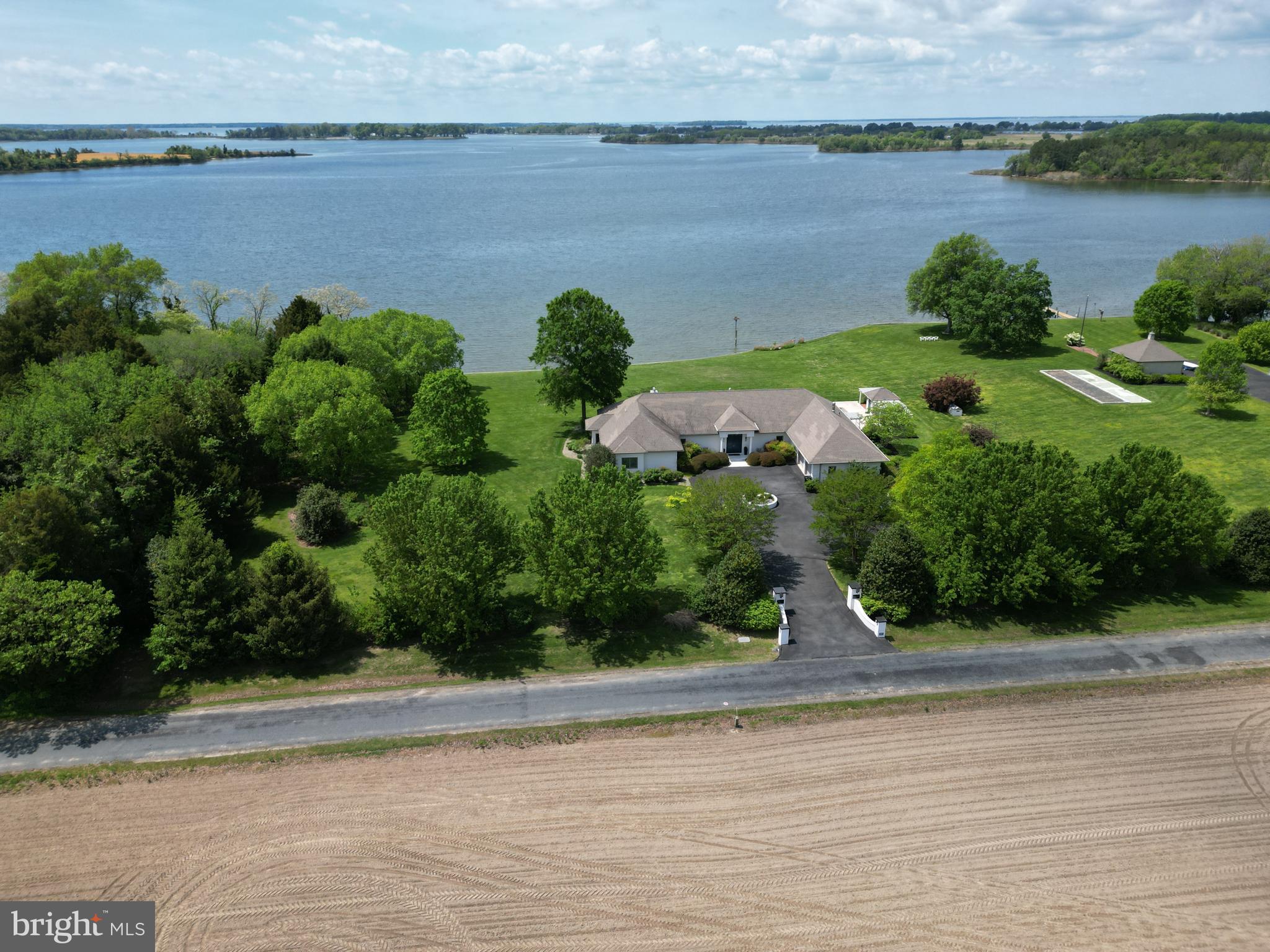 PRESQUILE - Residential