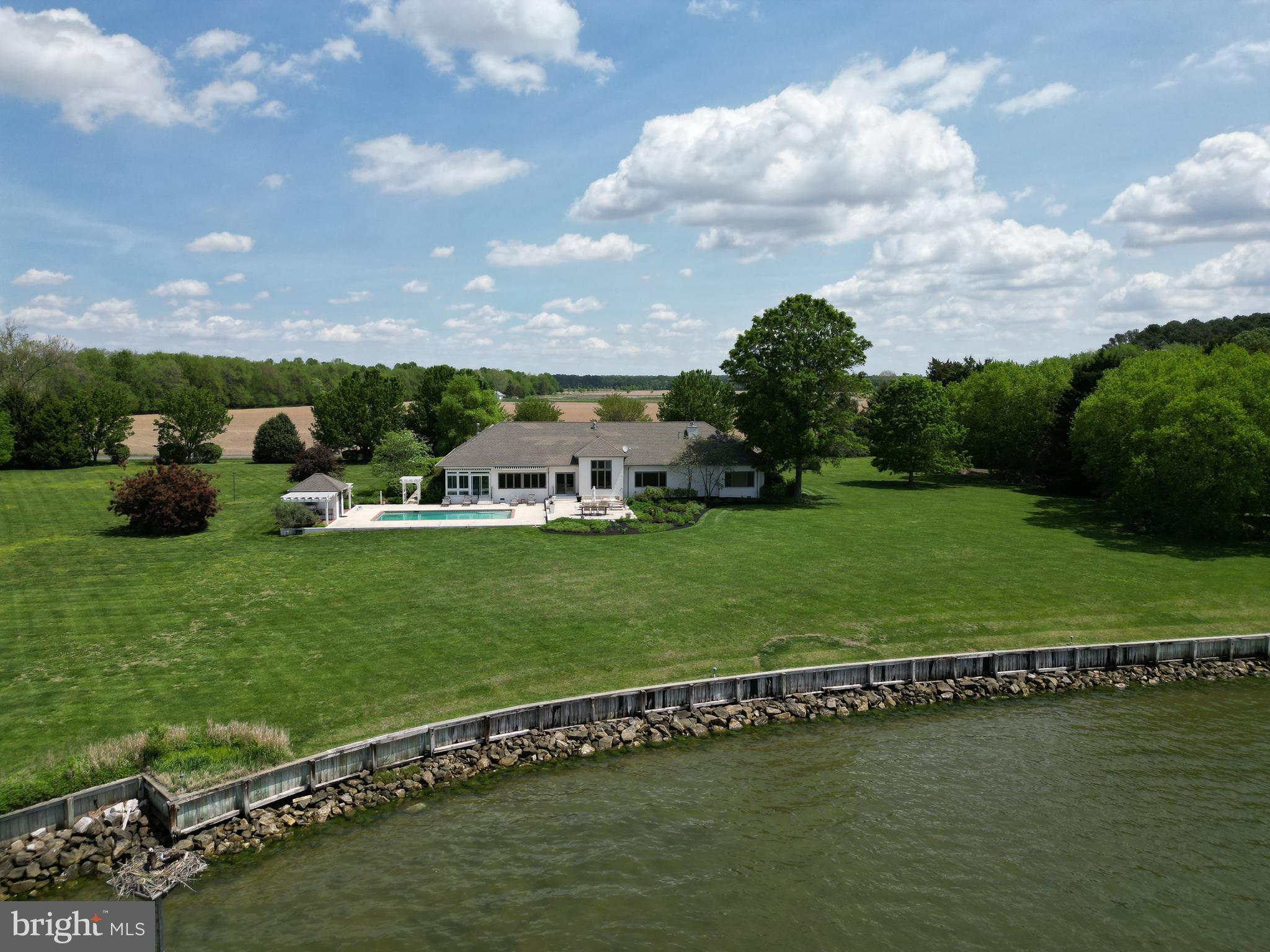 PRESQUILE - Residential