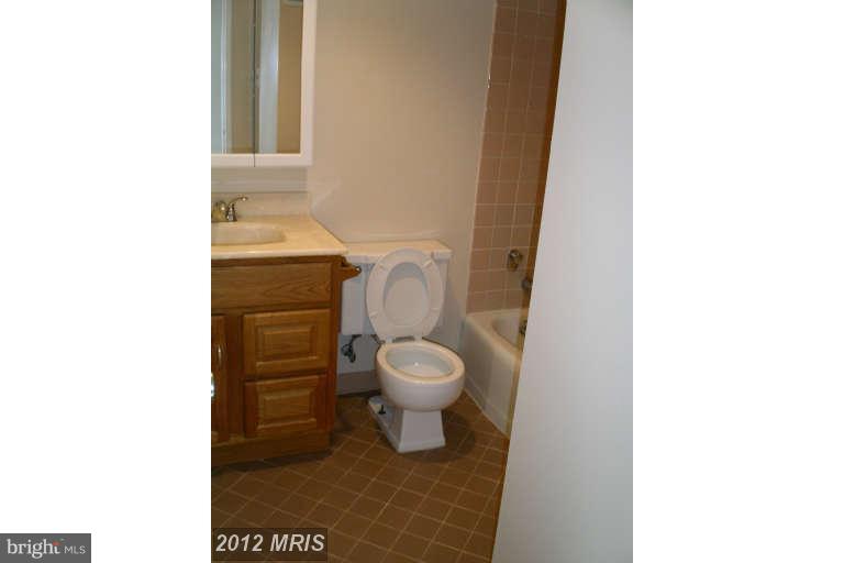 THE CHATHAM - Residential Lease