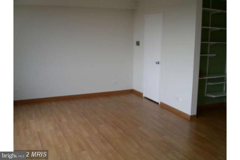 THE CHATHAM - Residential Lease