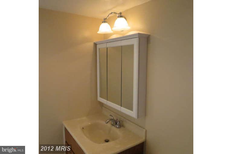 THE CHATHAM - Residential Lease