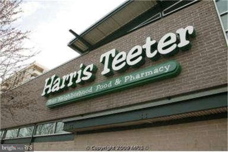 THE CHATHAM - Residential Lease