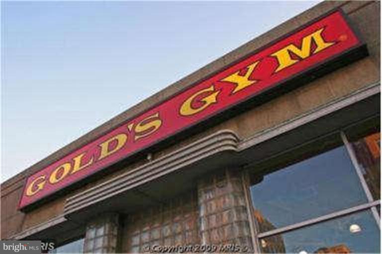 THE CHATHAM - Residential Lease