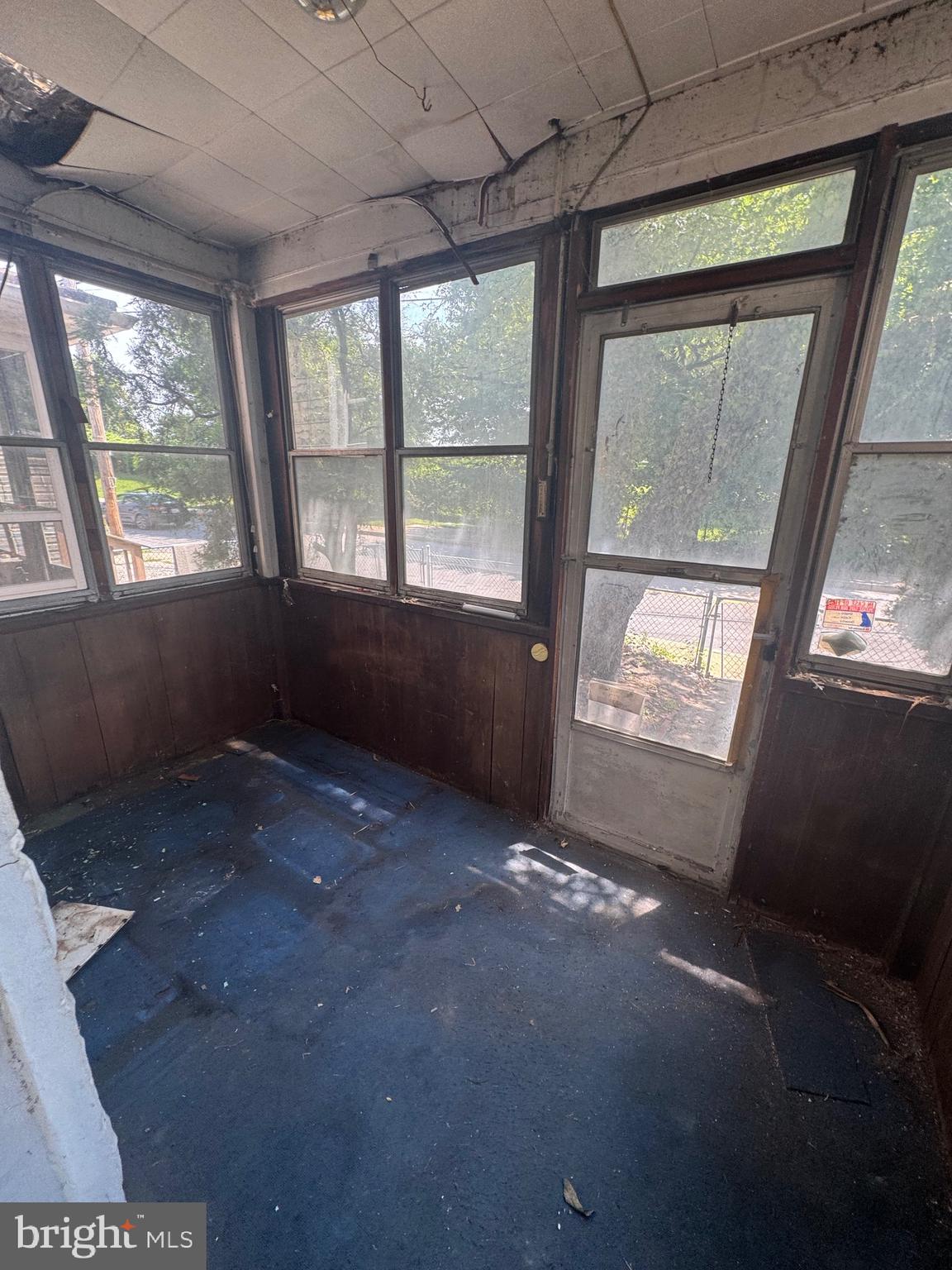 2604 HOLLINS FERRY ROAD